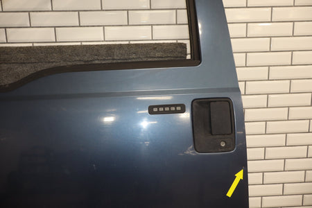 1999-2007 Ford F-250 Super Duty Crew Cab Left Front Door Wedgewood Blue Rust Free