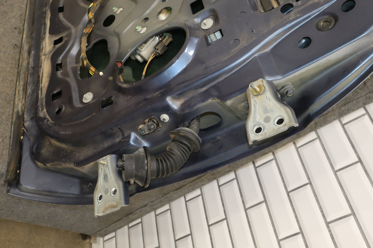 1999-2007 Ford F-250 Super Duty Crew Cab Left Front Door Wedgewood Blue Rust Free