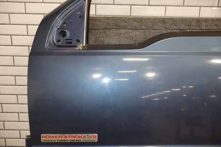 1999-2007 Ford F-250 Super Duty Crew Cab Left Front Door Wedgewood Blue Rust Free