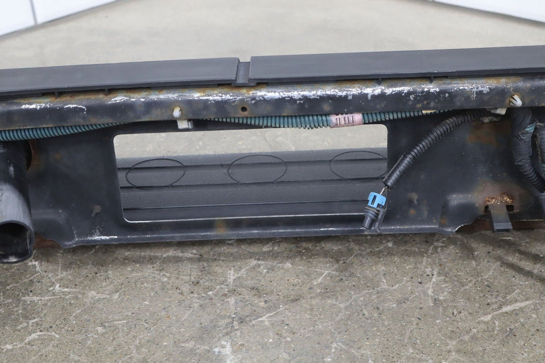 1999 - 2007 GMC Sierra 1500 Rear Bumper Red 74U