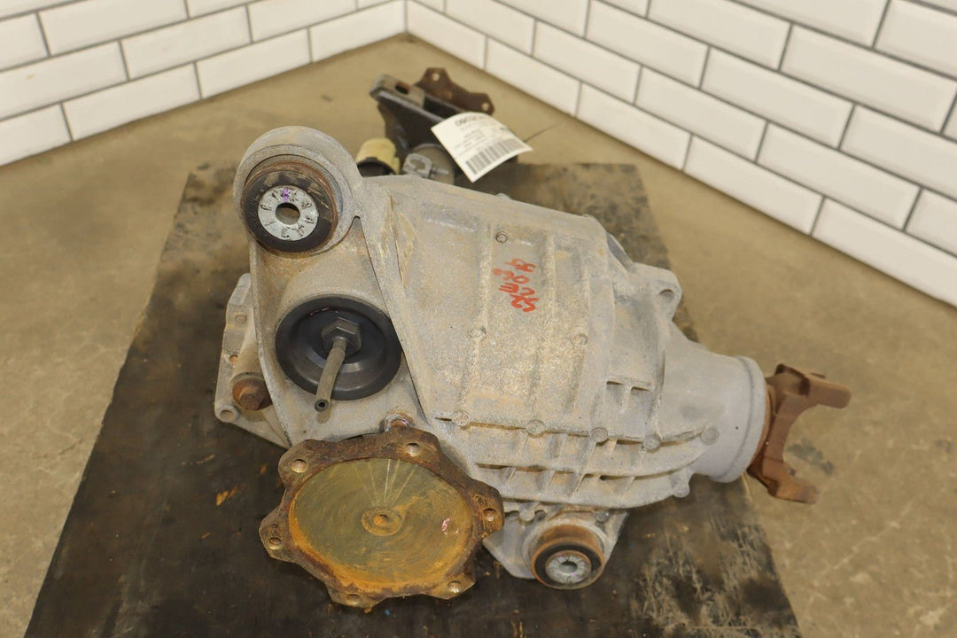 1999 - 2010 Chevrolet Silverado 2500 Front Differential Carrier Assembly 4.10