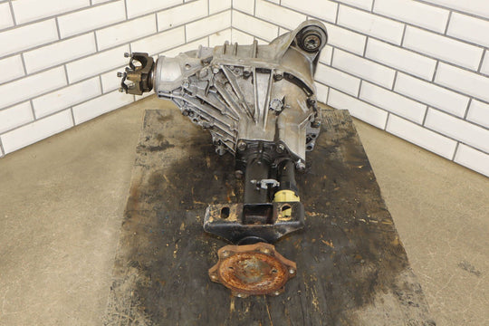 1999 - 2010 Chevy GMC 2500HD 4.10 Ratio Front Differential Carrier GT5 OEM