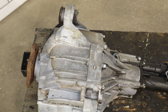 1999 - 2010 Chevy GMC 2500HD 4.10 Ratio Front Differential Carrier GT5 OEM