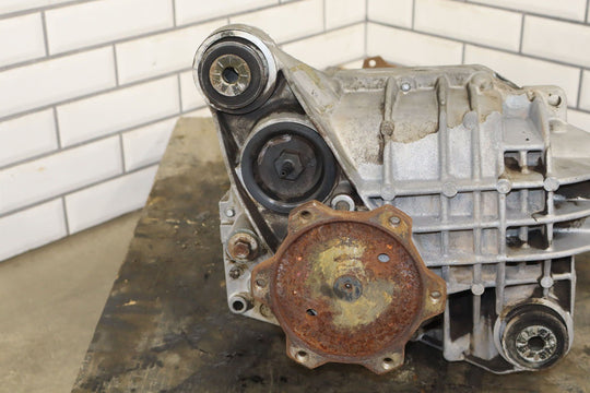 1999 - 2010 Chevy GMC 2500HD 4.10 Ratio Front Differential Carrier GT5 OEM