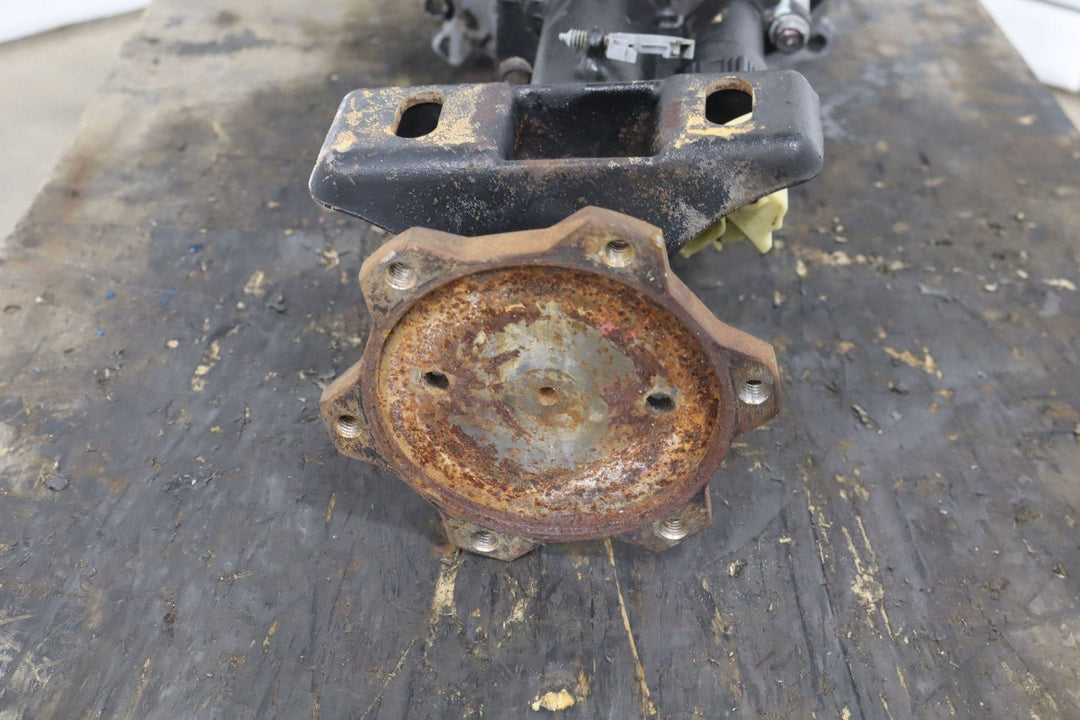 1999 - 2010 Chevy GMC 2500HD 4.10 Ratio Front Differential Carrier GT5 OEM