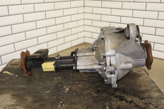 1999 - 2010 Chevy GMC 2500HD 4.10 Ratio Front Differential Carrier GT5 OEM