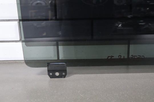 1999 - 2012 Ford F - 250 Super Duty Left Rear Door Window F81Z2625713AA OEM