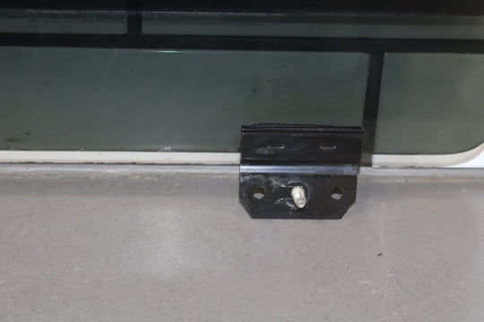 1999 - 2012 Ford F - 250 Super Duty Left Rear Door Window F81Z2625713AA OEM