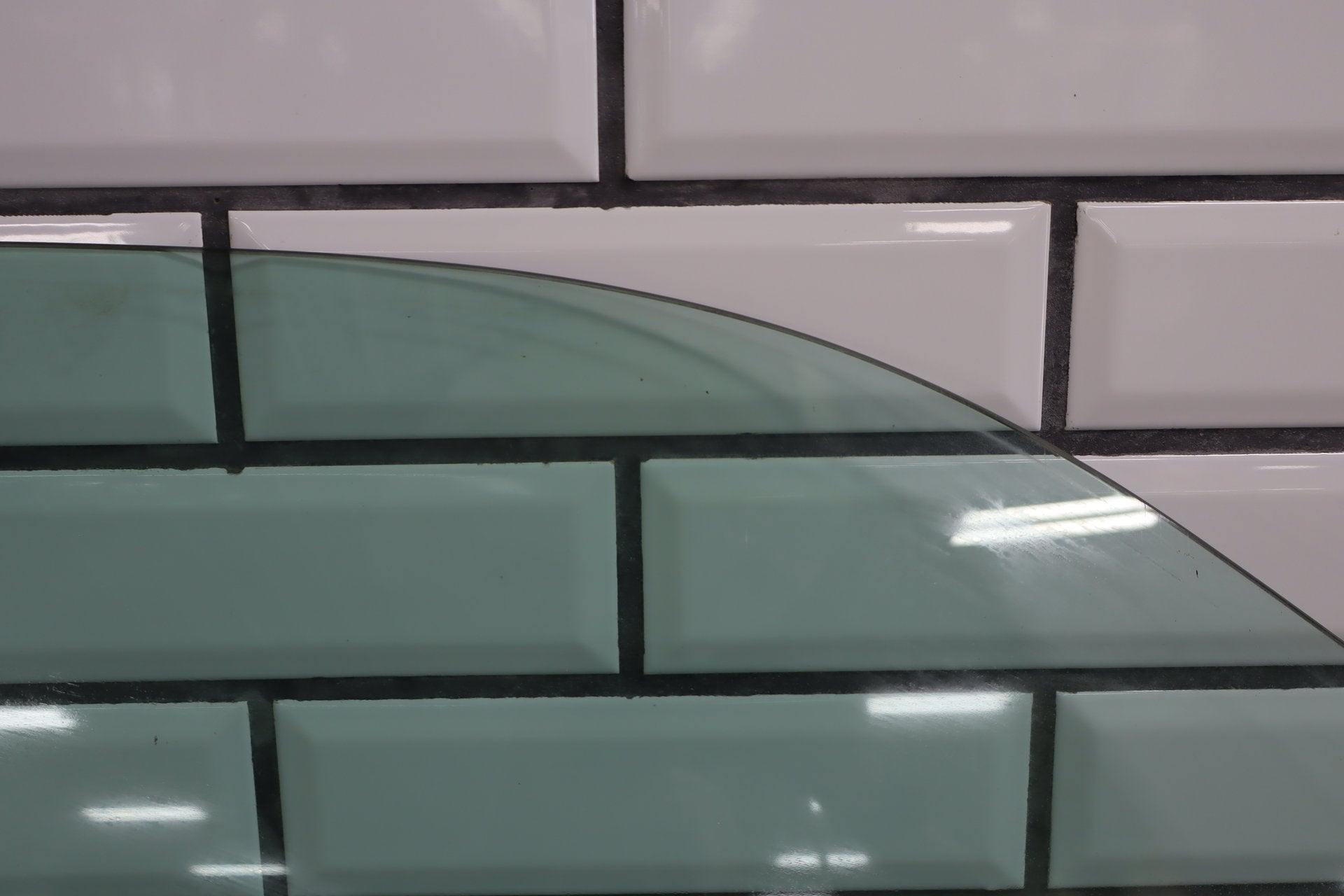 1999-2012 Ford F-250 Super Duty Right Front Door Window Glass AC3Z2521410A