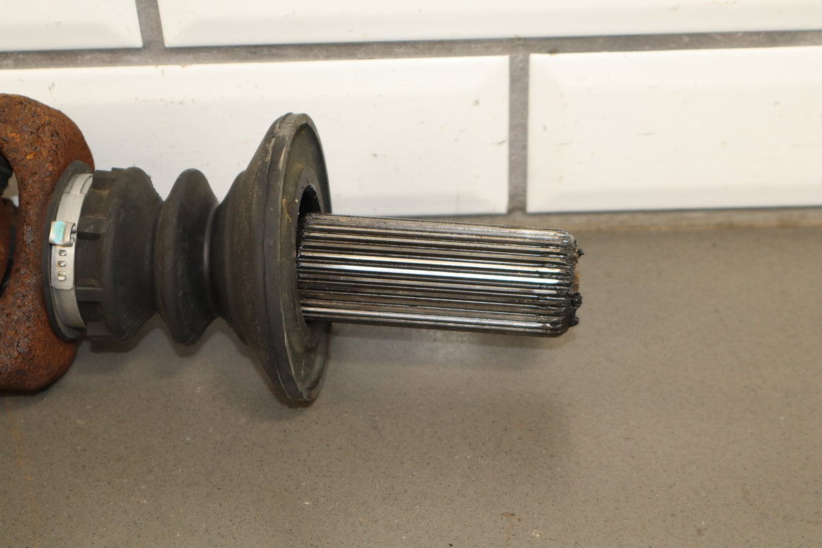 1999-2016 Chevrolet Silverado Front Drive Shaft 15182098 OEM