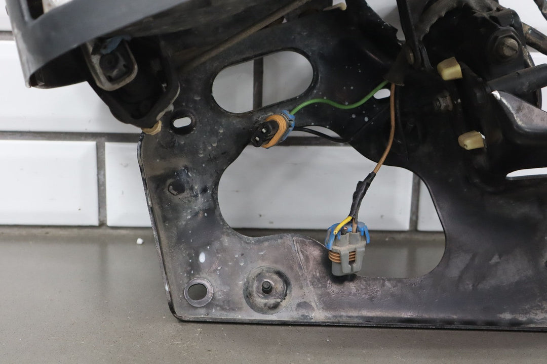 1999 C5 Corvette Right Passenger Headlamp W/Cap Motor