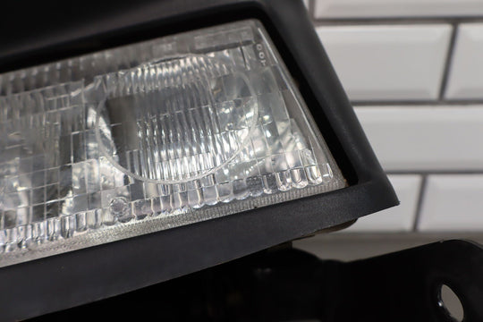 1999 C5 Corvette Right Passenger Headlamp W/Cap Motor