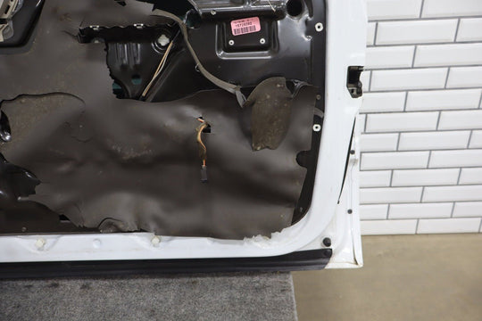 1999 Cadillac Escalade Right Front Door