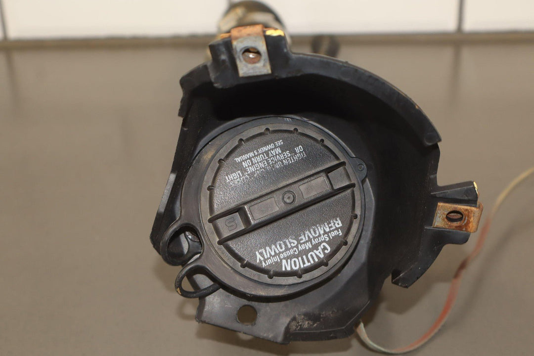 1999 GMC Sierra 3500 Dually Gasoline Fuel Filler Neck 7.4L GMT400 OBS OEM