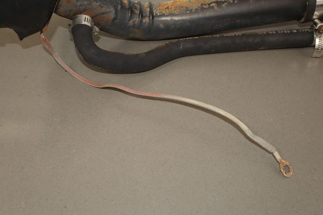 1999 GMC Sierra 3500 Dually Gasoline Fuel Filler Neck 7.4L GMT400 OBS OEM