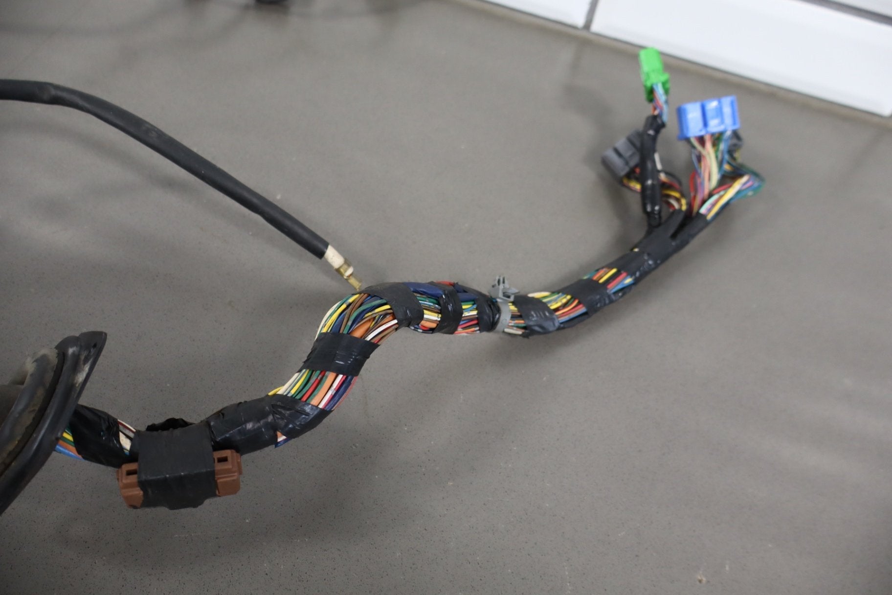 1999 Honda CR-V Engine Wiring Harness 2.0L OEM B20Z2