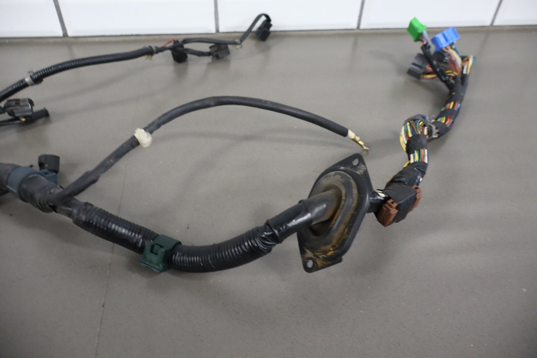 1999 Honda CR-V Engine Wiring Harness 2.0L OEM B20Z2