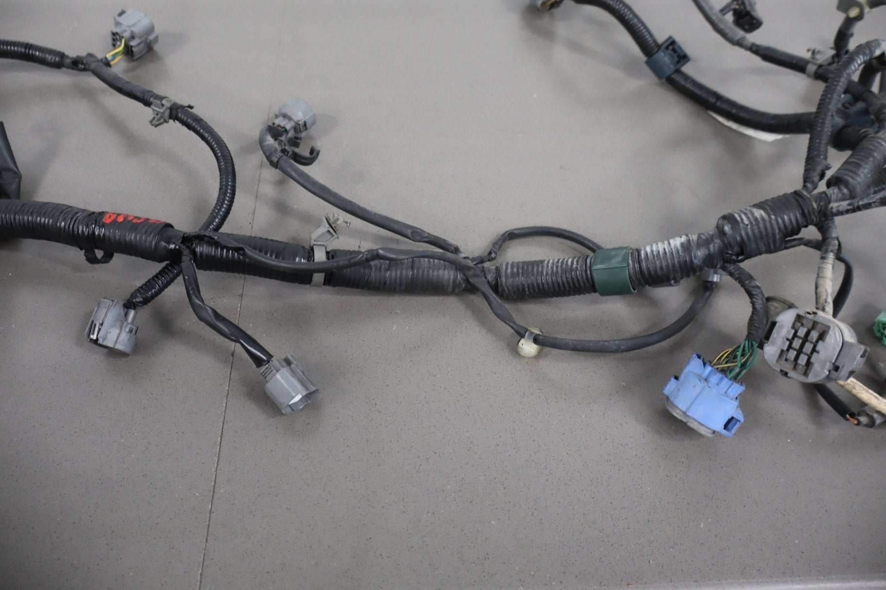 1999 Honda CR-V Engine Wiring Harness 2.0L OEM B20Z2
