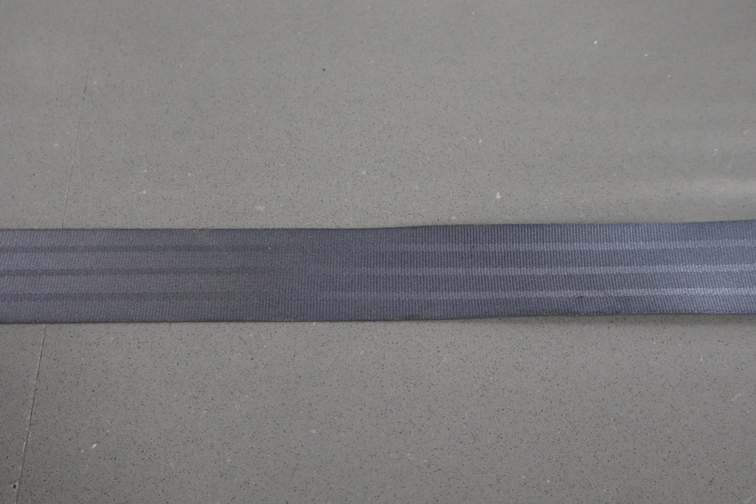 1999 Honda CR - V Right Front Seat Belt Charcoal