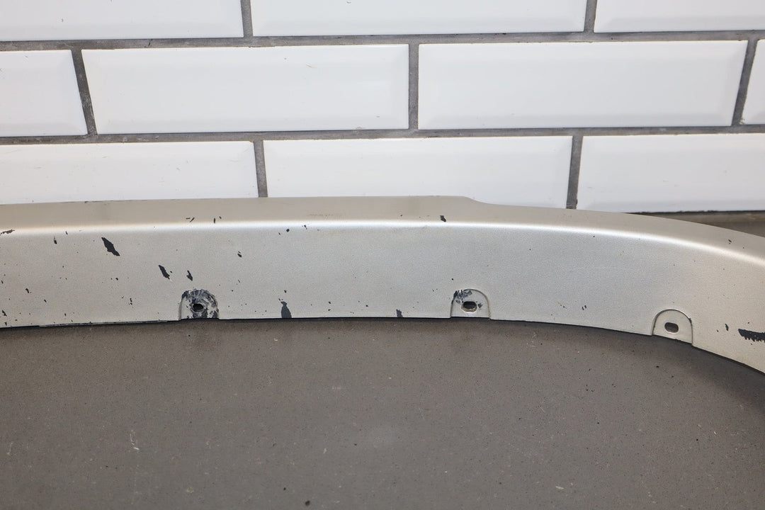 1999 Isuzu Trooper Limited Right Rear Wheel Arch Moulding