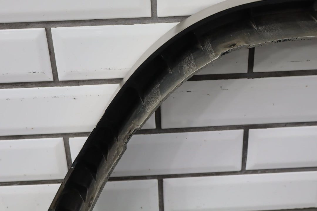 1999 Isuzu Trooper Limited Right Rear Wheel Arch Moulding