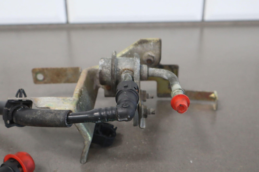 1999 Mazda Miata NB Fuel Pressure Regulator - Functions Properly