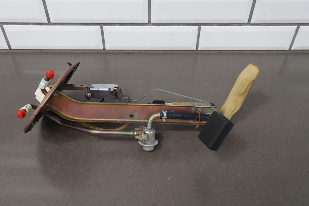 1999 Mazda Miata NB Gasoline Fuel Pump