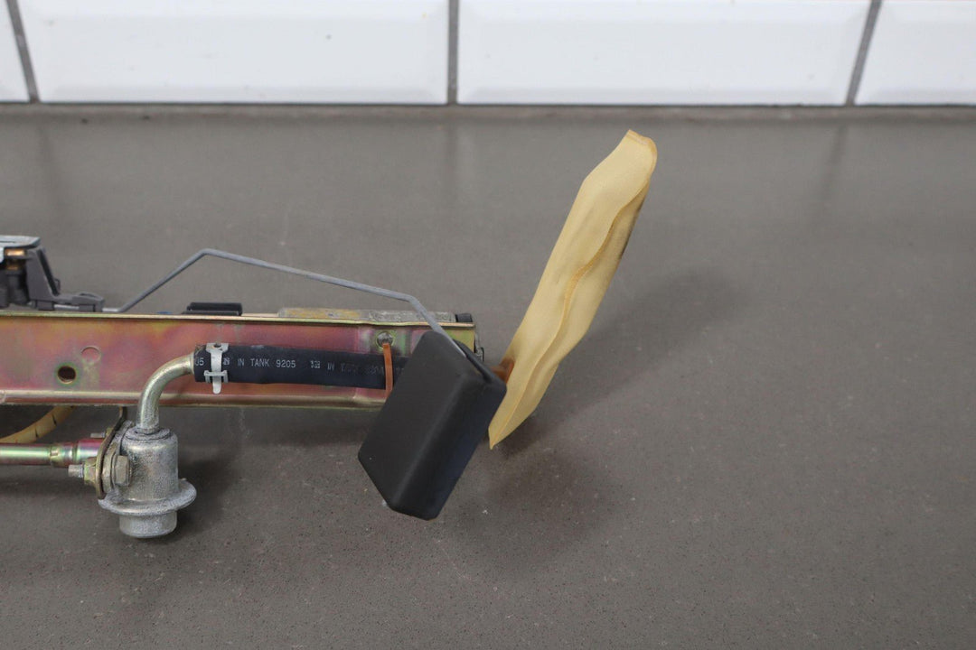 1999 Mazda Miata NB Gasoline Fuel Pump