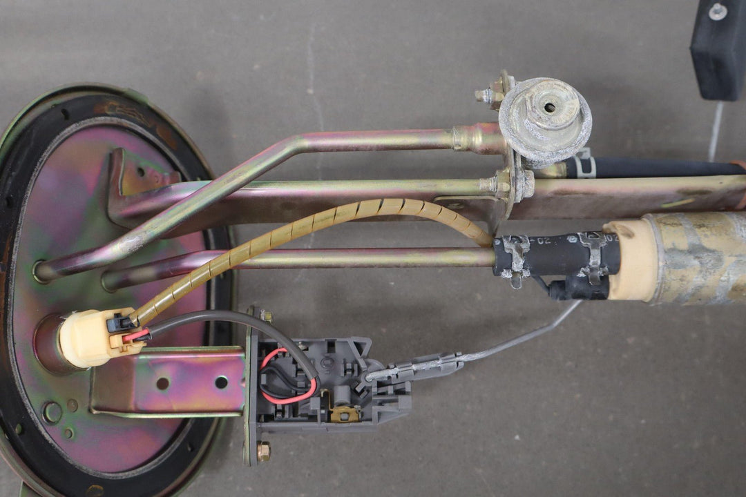 1999 Mazda Miata NB Gasoline Fuel Pump
