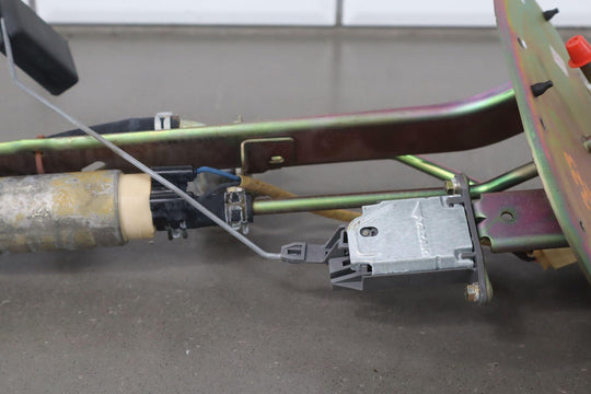 1999 Mazda Miata NB Gasoline Fuel Pump