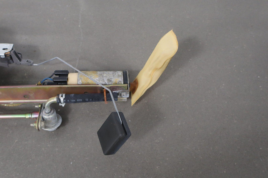 1999 Mazda Miata NB Gasoline Fuel Pump