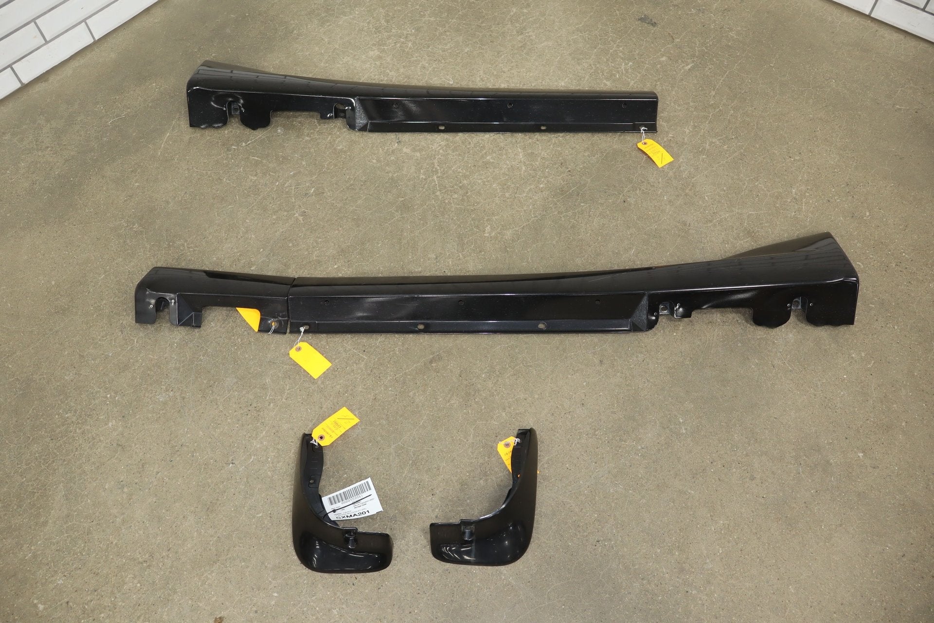 1999 Mazda MX-5 Miata- Left Rocker Molding