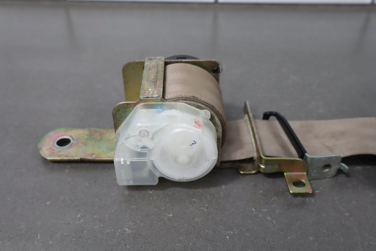 1999 Mitsubishi Eclipse Spyder GS Right Front Seat Belt Retractor