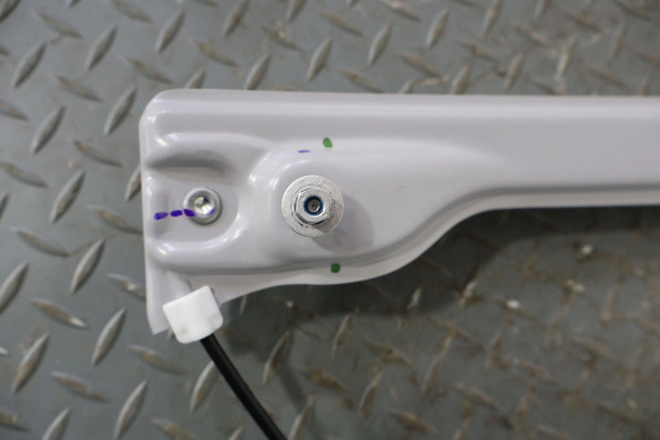 2022 Cadillac CT5- Right Front Door Regulator