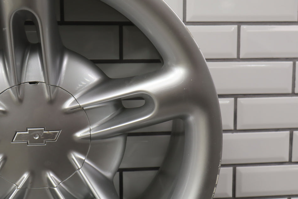 2004 Chevrolet SSR- Wheel