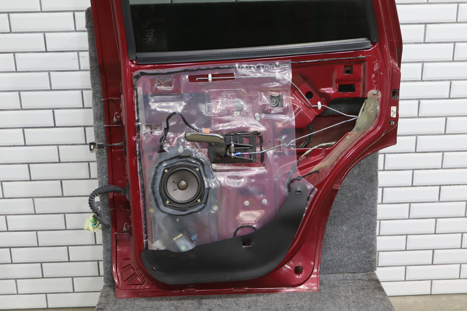 2005 GMC Yukon- Right Rear Door