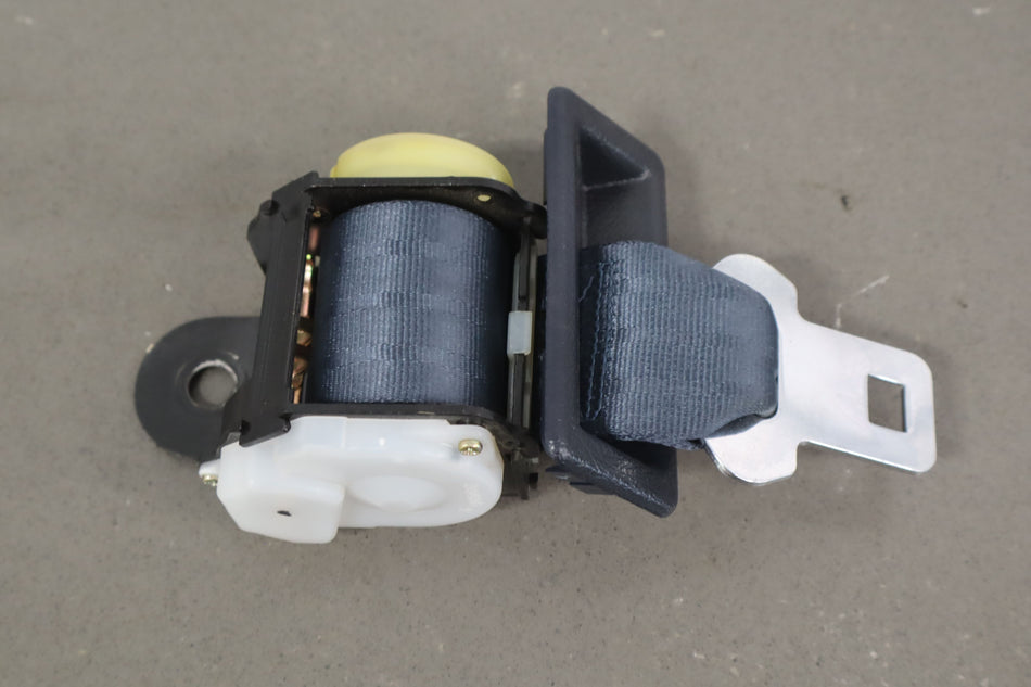 1986 Toyota Supra- Rear Seat Belt