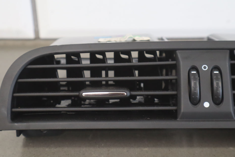 2013 Fiat 500- Dash Vent