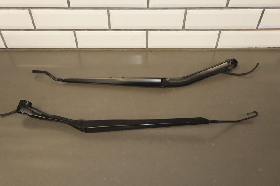 2005-2013 Chevrolet Corvette C6- Wiper Arm Pair