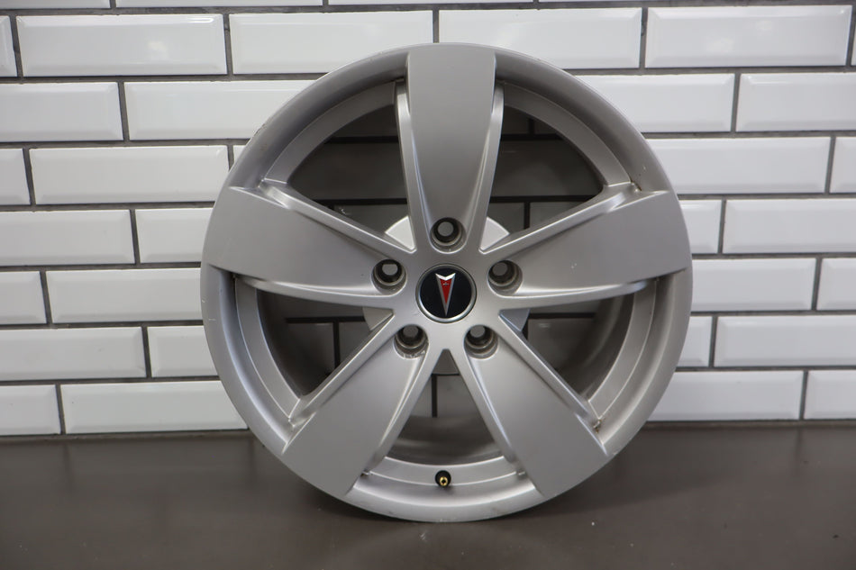 2004 Pontiac GTO- Wheel