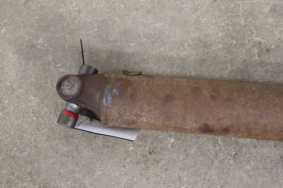 2002 Chevrolet Silverado 2500- Rear Drive Shaft