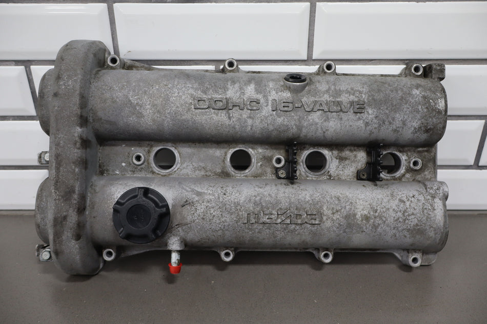1996 Mazda MX-5 Miata- Valve Cover