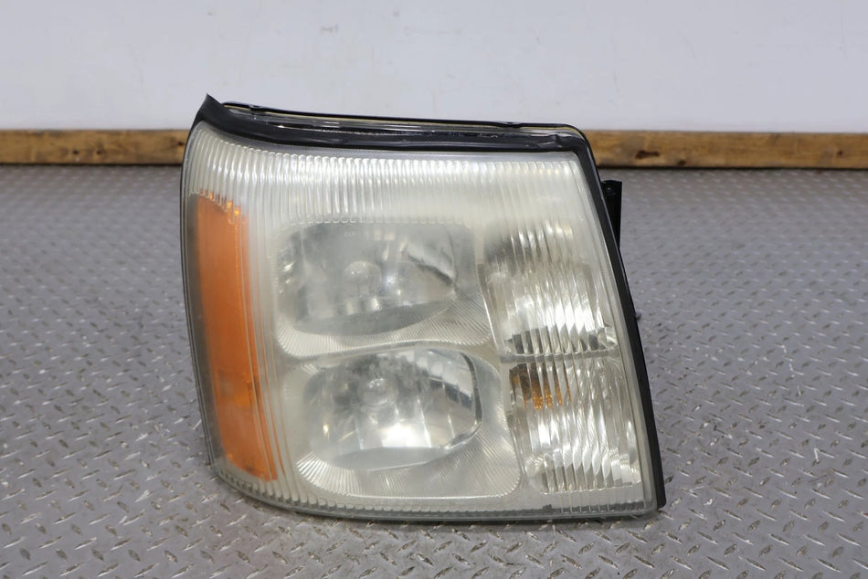2006 Cadillac Escalade- Right Headlamp
