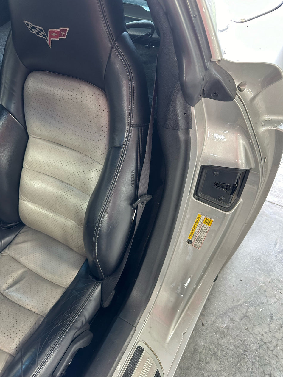 2008 Chevrolet Corvette- Front Seat Belt