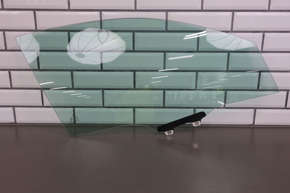 2019 Honda Civic- Right Front Door Window