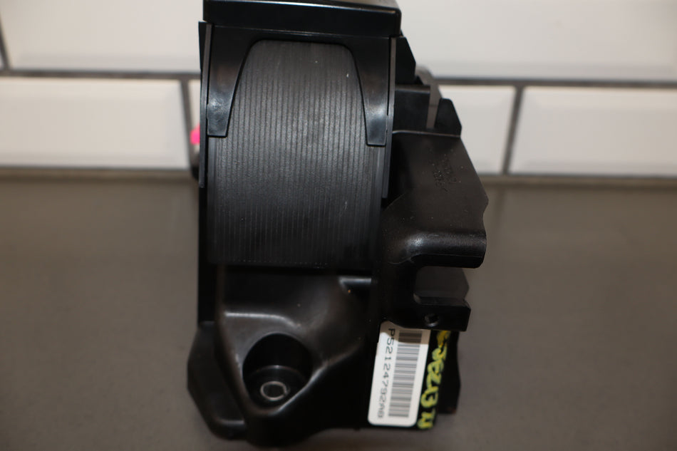 2012 Jeep Grand Cherokee- Floor Shifter