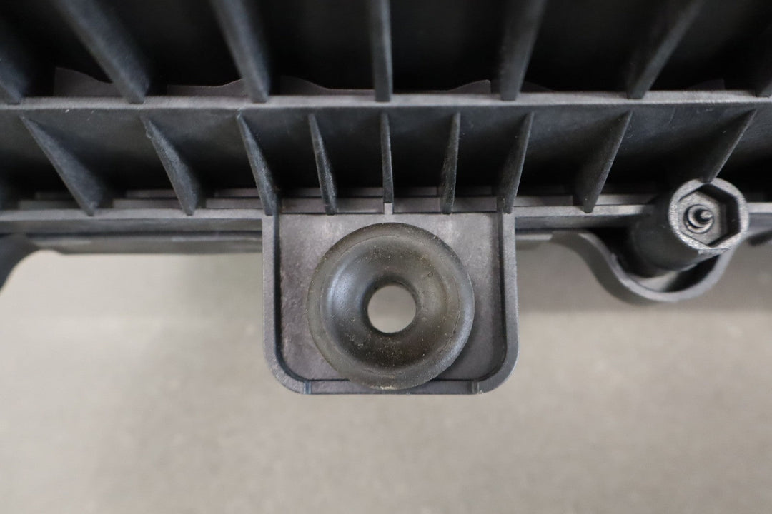 20 - 23 Ram 1500 3.0L Eco Diesel Air Cleaner Assembly Intake Tube Air Box