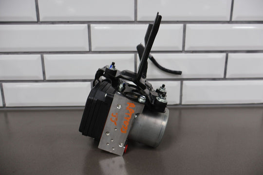 20 - 23 Toyota Corolla GR ABS Anti - Lock Brake Pump Actuator & Module (44540 - 12C40)