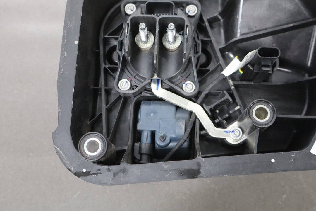 20 - 24 Tesla Model Y HV Charge Charging Port Inlet Socket Module 1490374 - 10 - E