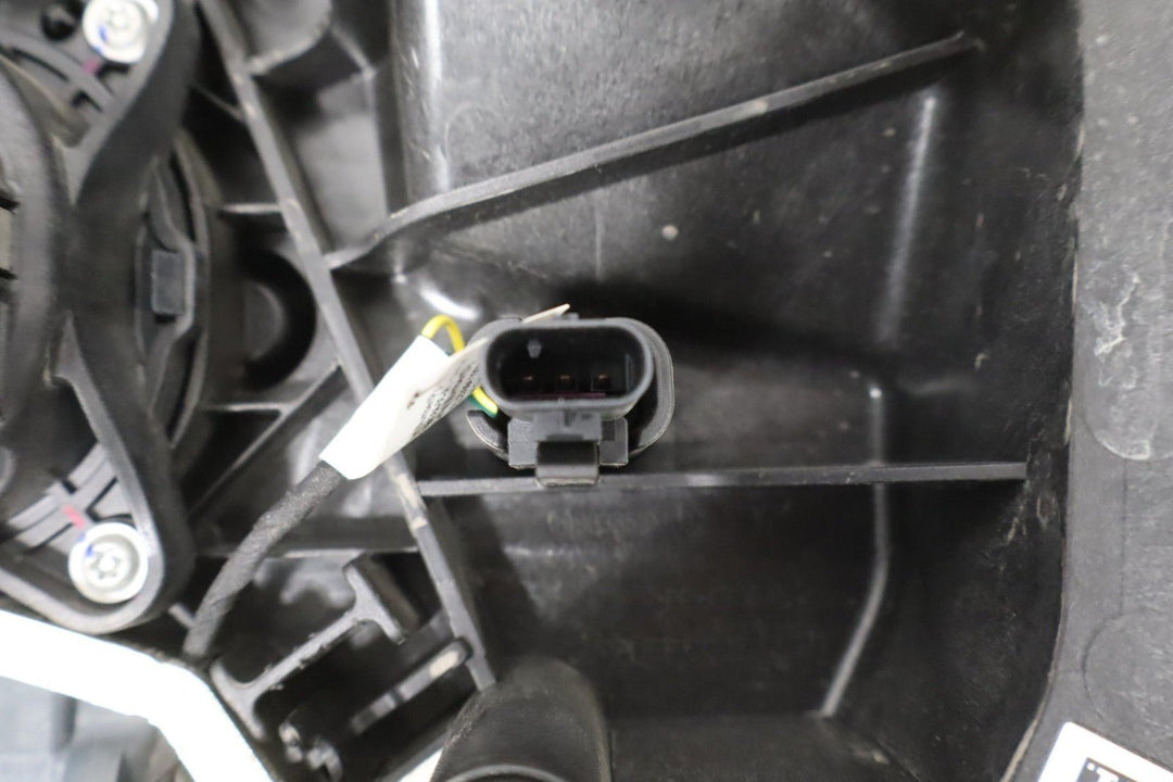 20 - 24 Tesla Model Y HV Charge Charging Port Inlet Socket Module 1490374 - 10 - E